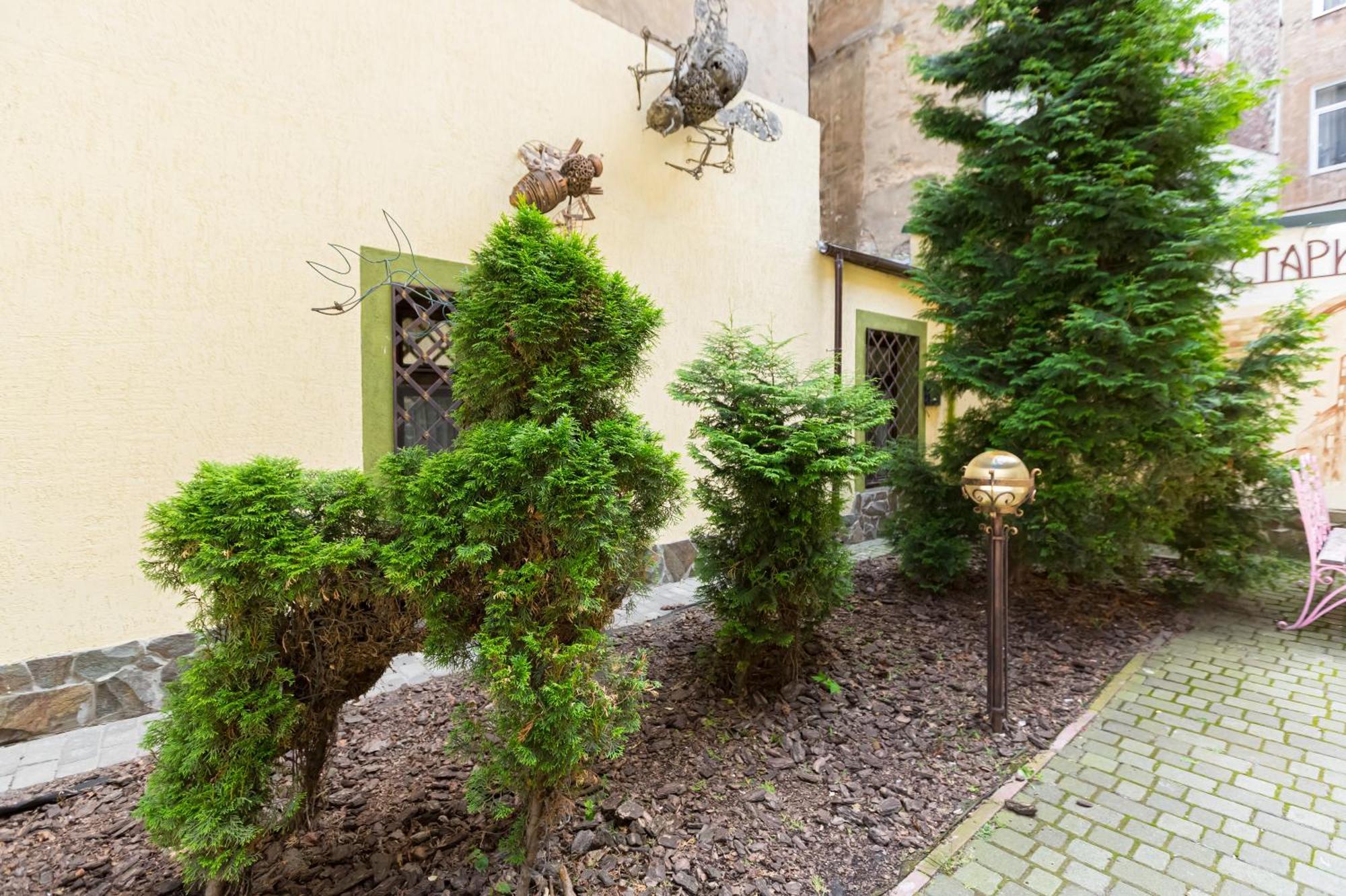 Staryi Krakiv Hotel Lviv Bagian luar foto