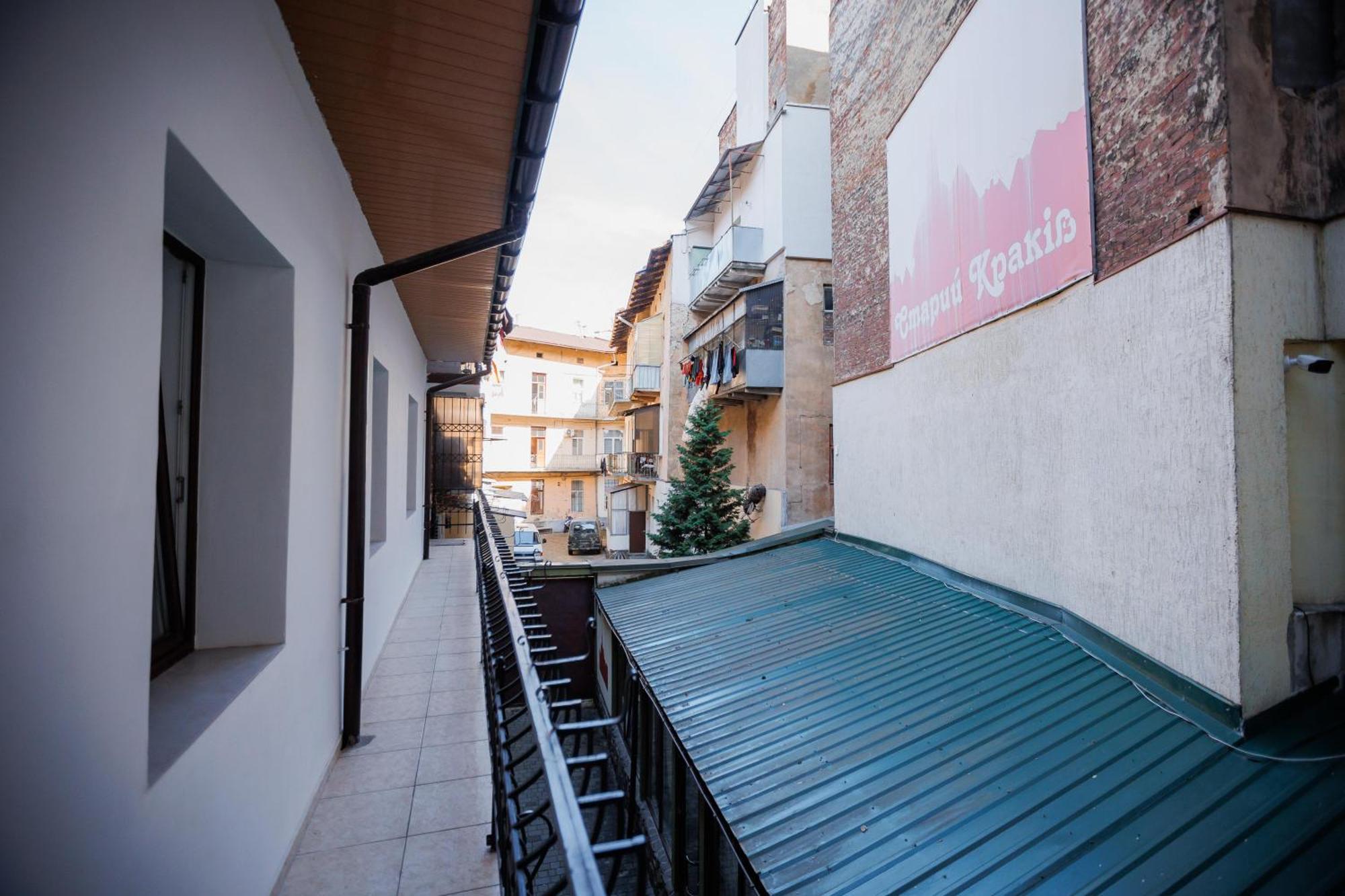Staryi Krakiv Hotel Lviv Bagian luar foto