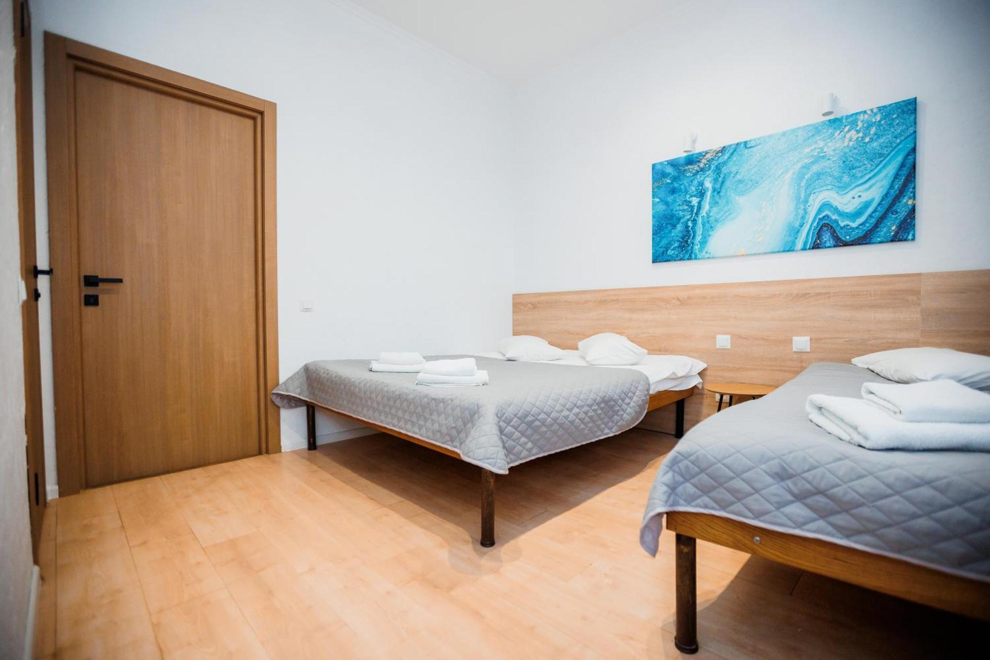 Staryi Krakiv Hotel Lviv Bagian luar foto