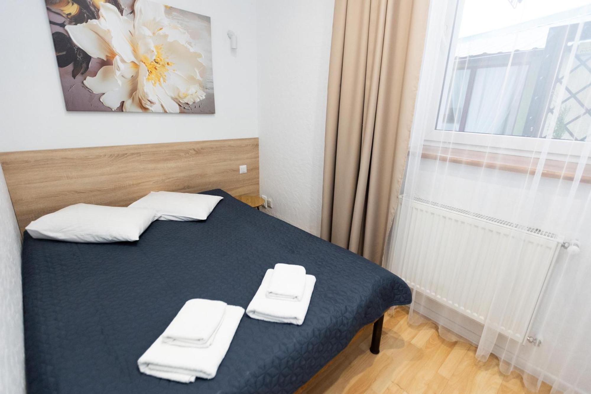 Staryi Krakiv Hotel Lviv Bagian luar foto
